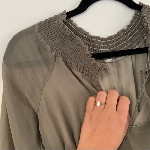 Olive Quarter Sleeve Flowy Dress - Picture 5 of 6